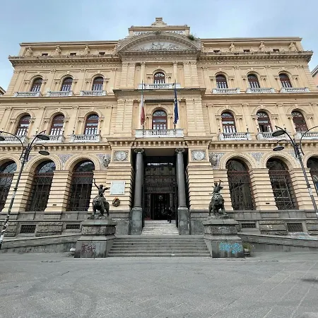 La Finestra Sul Corso * Naples