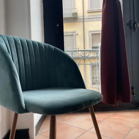 La Finestra Sul Corso Nápoles